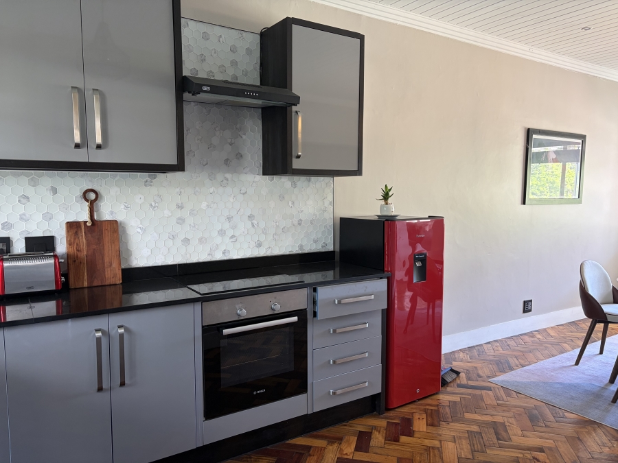 To Let 2 Bedroom Property for Rent in Sea Point Western Cape